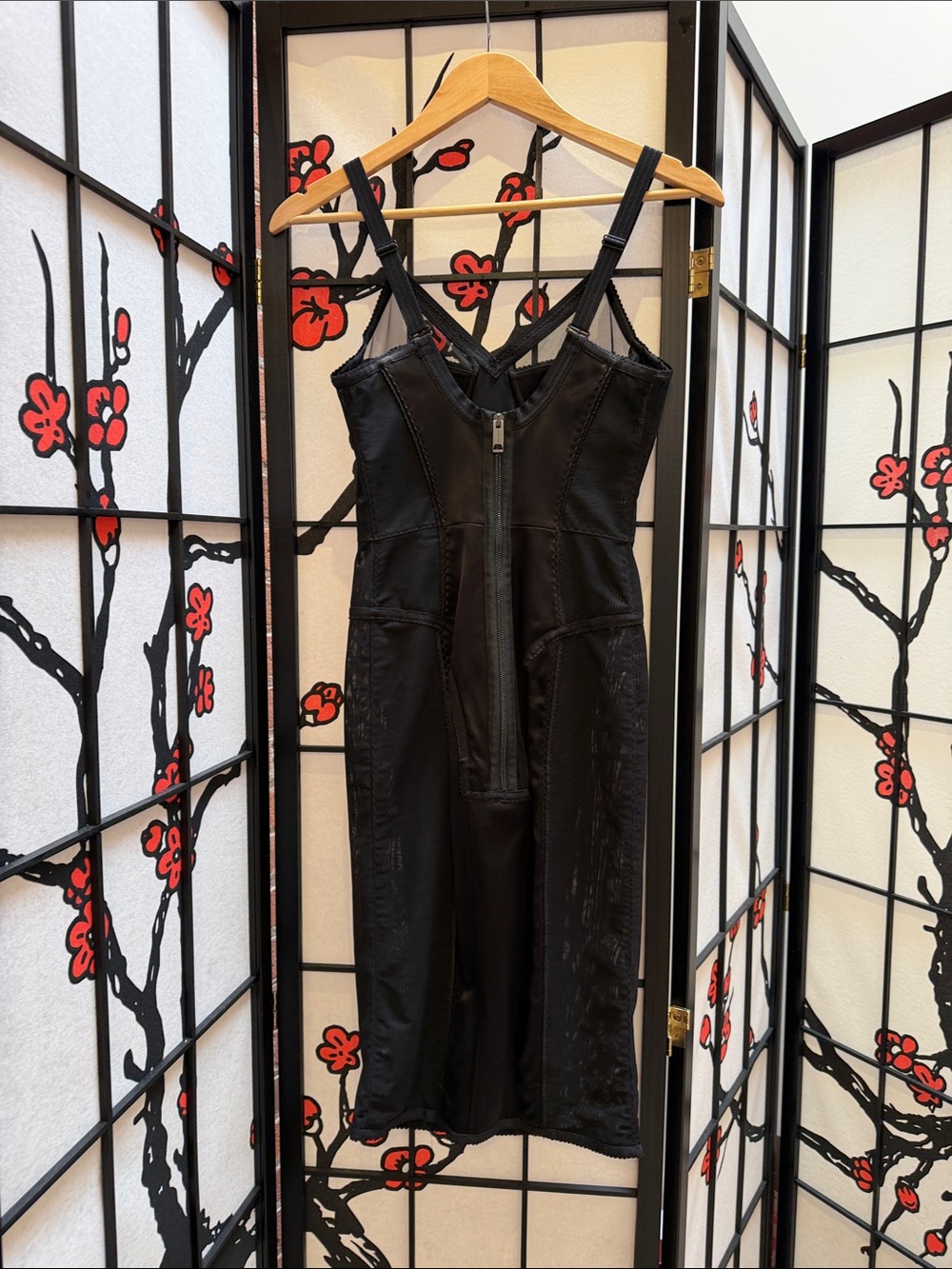 Burberry Black Satin Midi Dress with Structured Bust - Picture 5 of 5